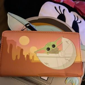 Disney Star Wars Mandalorian The Child Baby Yoda Loungefly Wallet
